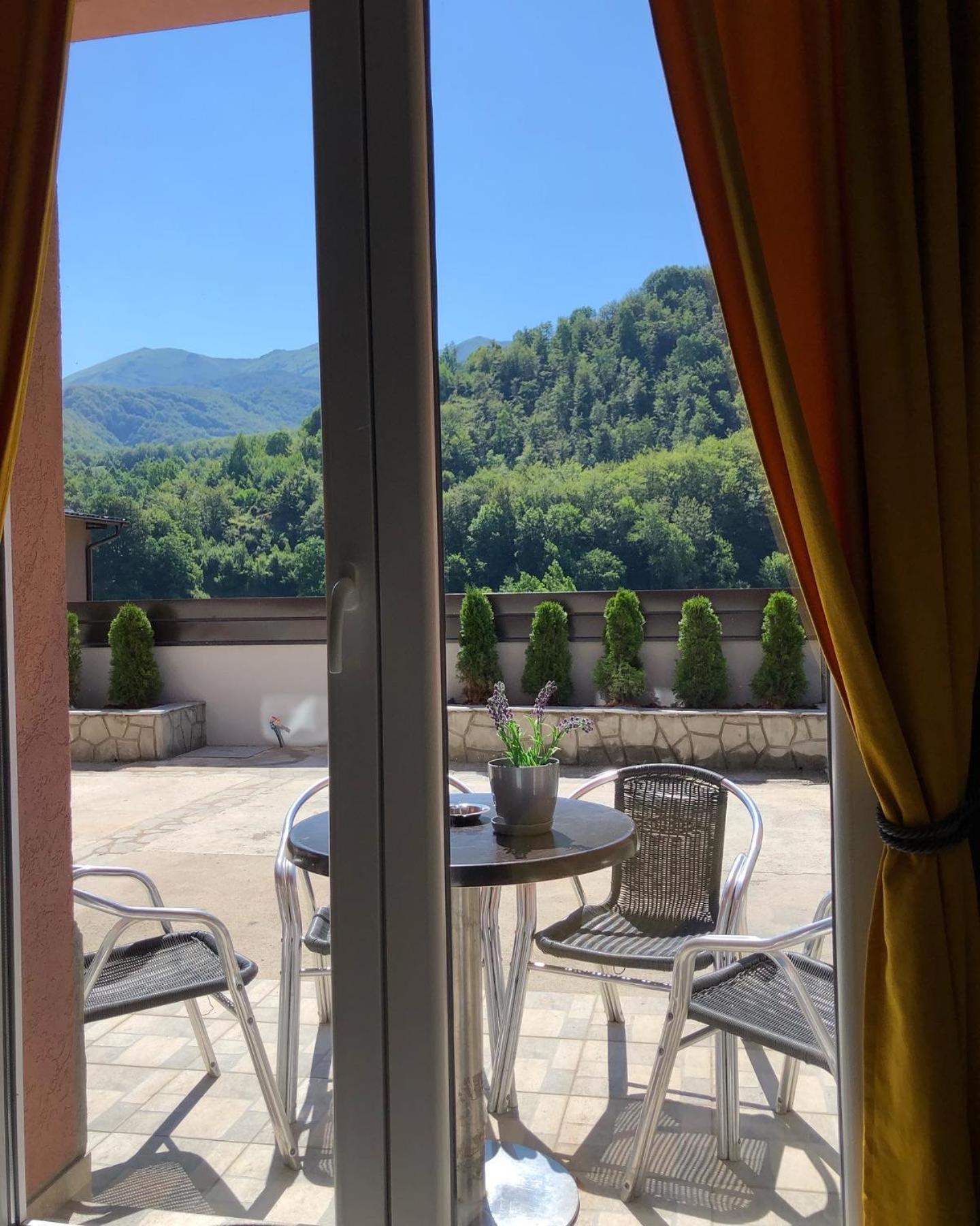 Aphrodite Hills Apartments-Stara Planina Crni Vrh Kültér fotó