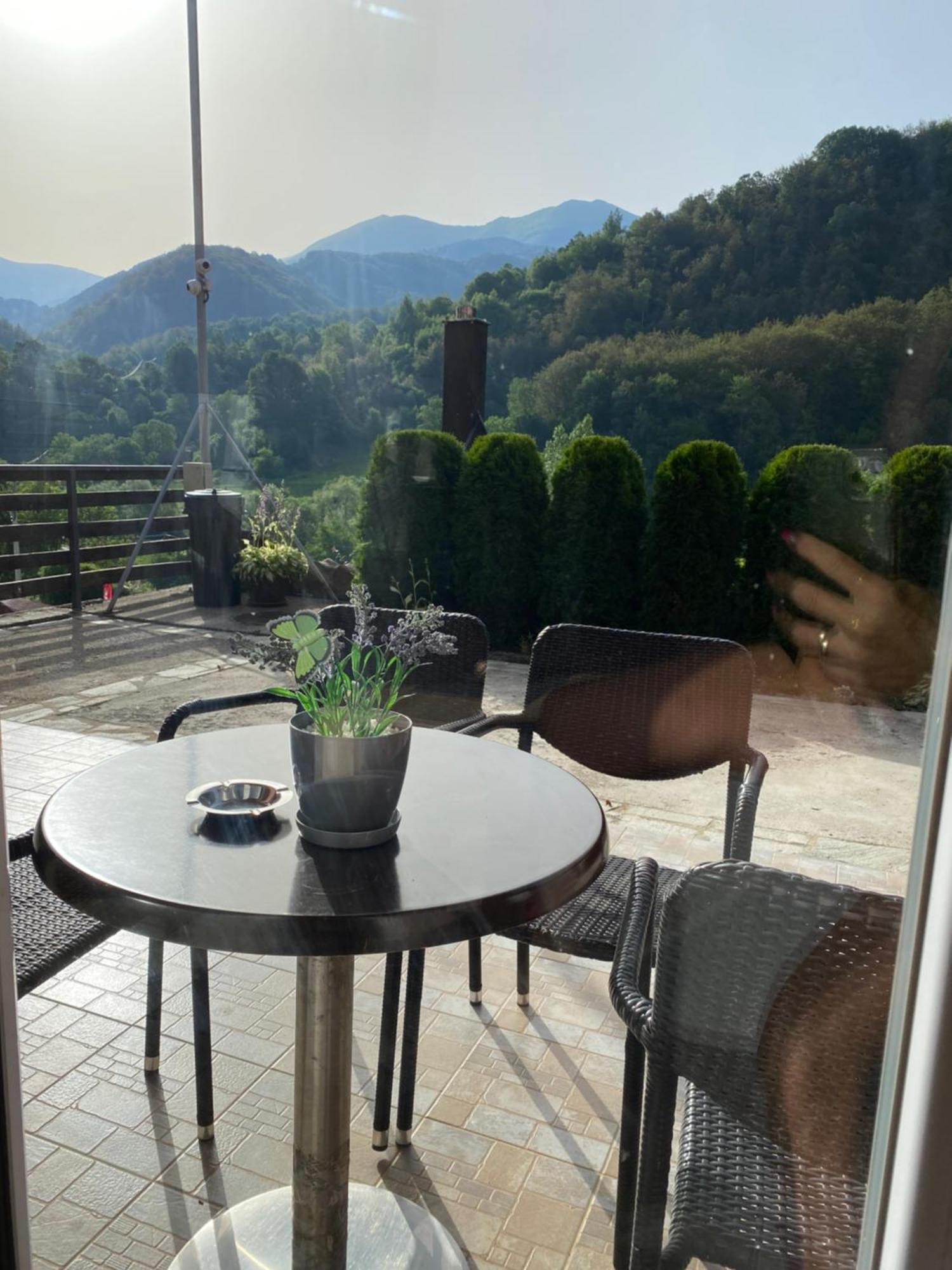 Aphrodite Hills Apartments-Stara Planina Crni Vrh Kültér fotó