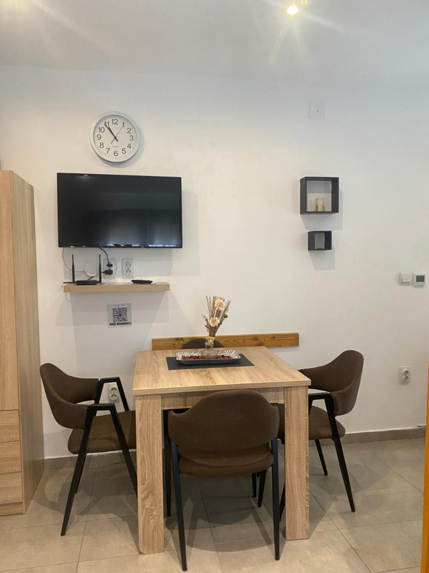 Aphrodite Hills Apartments-Stara Planina Crni Vrh Kültér fotó