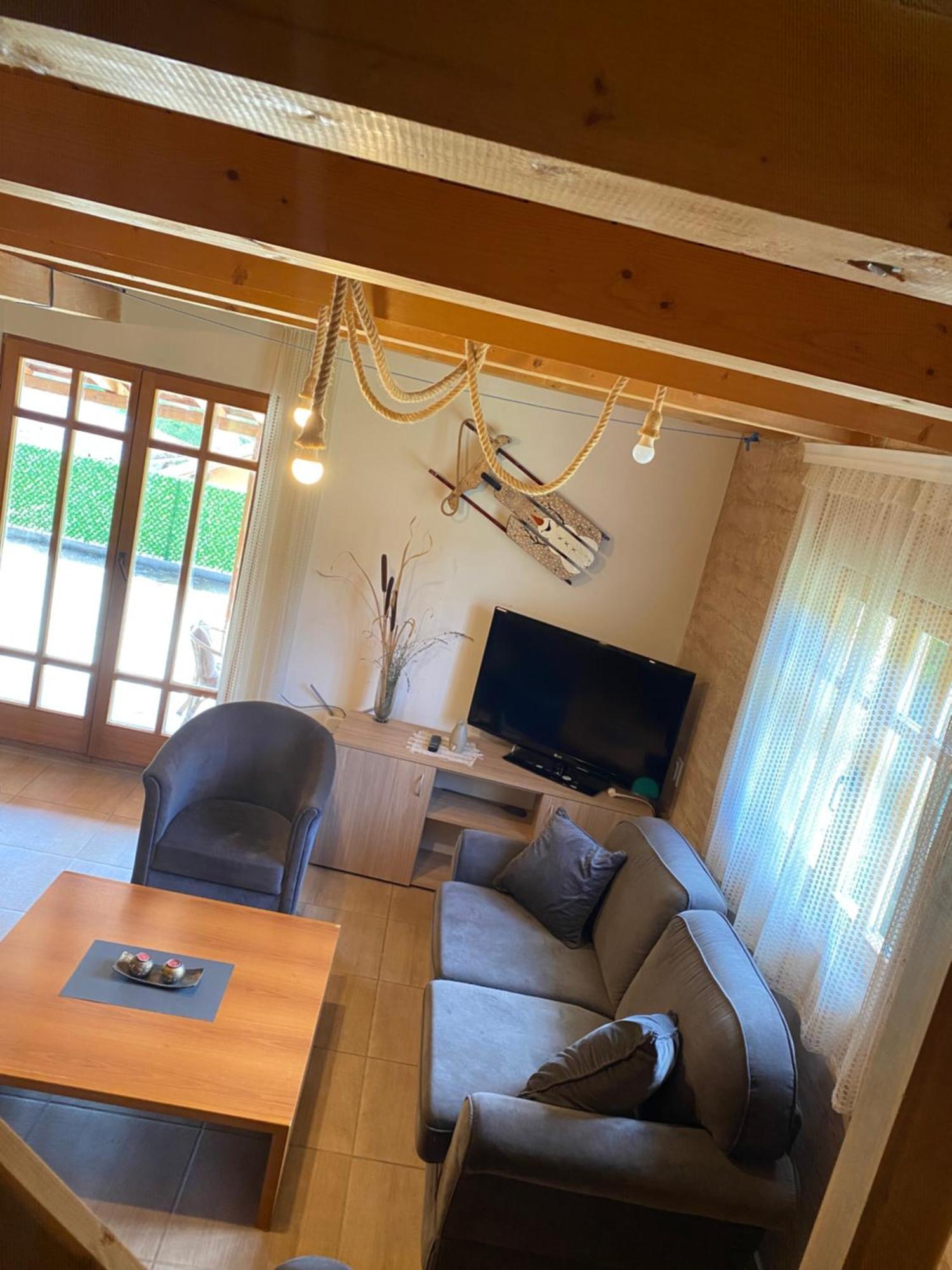 Aphrodite Hills Apartments-Stara Planina Crni Vrh Kültér fotó