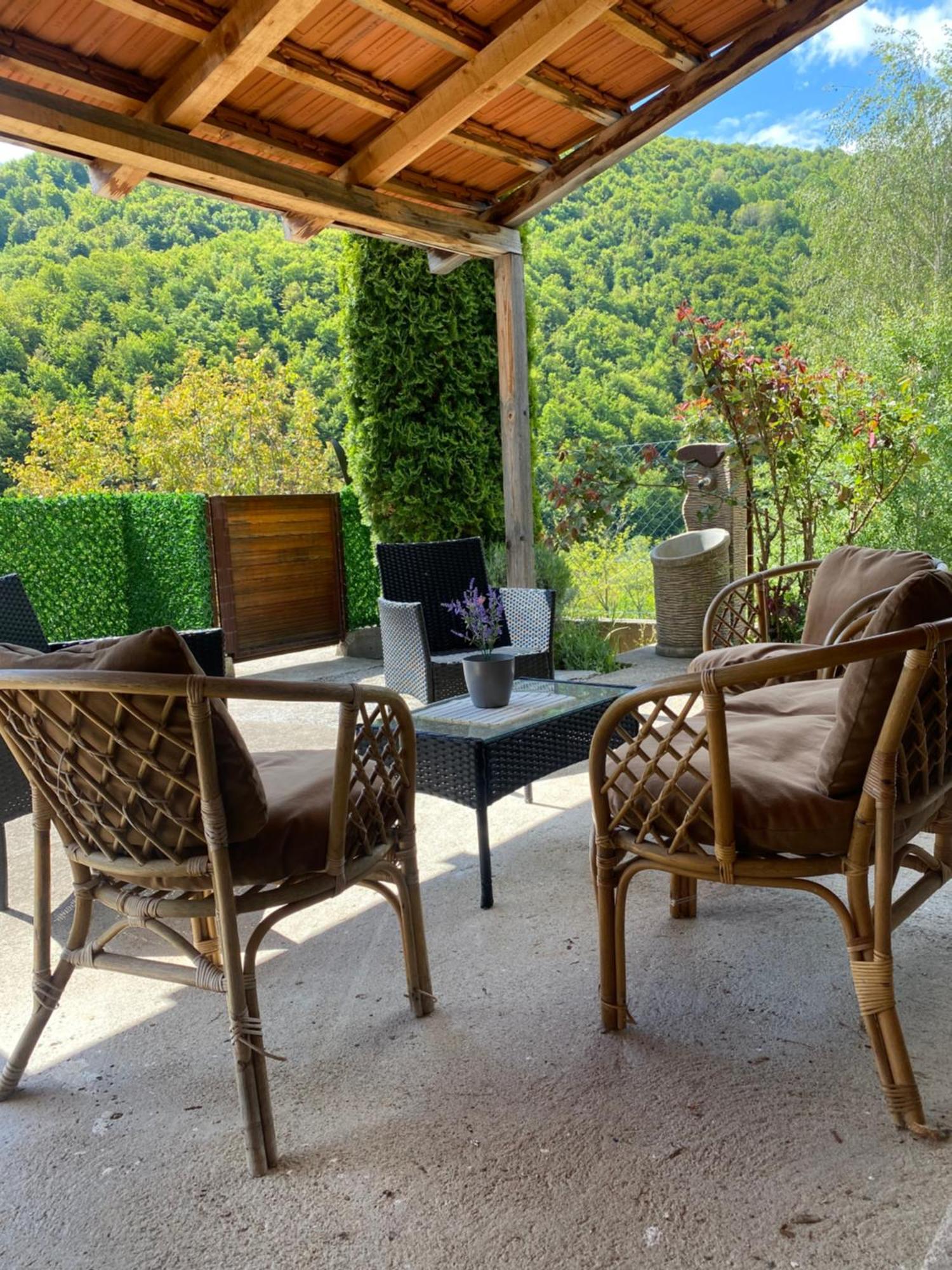 Aphrodite Hills Apartments-Stara Planina Crni Vrh Kültér fotó