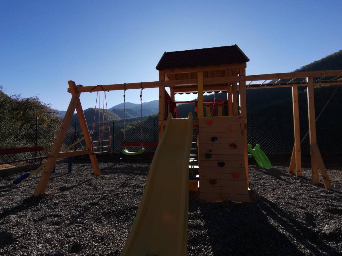 Aphrodite Hills Apartments-Stara Planina Crni Vrh Kültér fotó