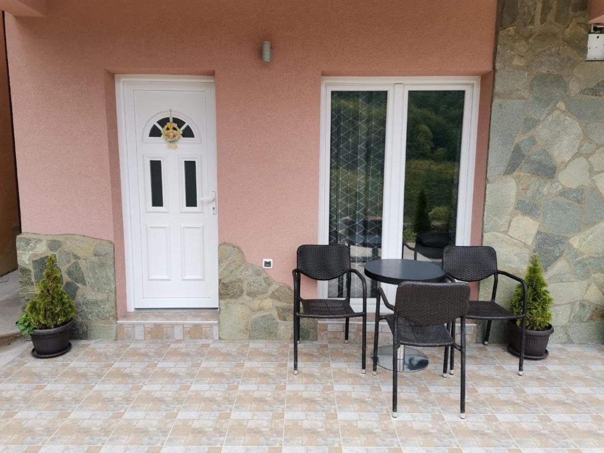 Aphrodite Hills Apartments-Stara Planina Crni Vrh Kültér fotó